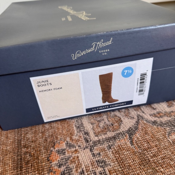 Universal Thread Junie Tall Boot in  Brown Taupe (7.5) - Picture 8 of 8